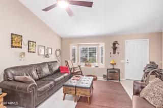 Photo #1: 6592995 Listing