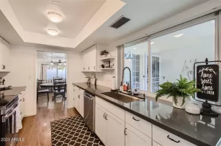 Photo #6: 6593065 Listing