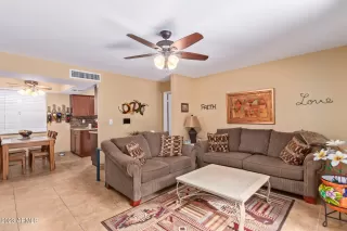 Photo #6: 6593200 Listing 