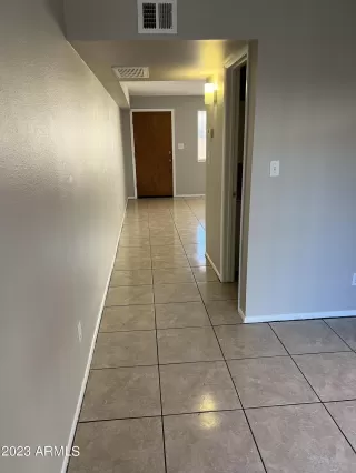 Photo #4: 6593289 Listing 
