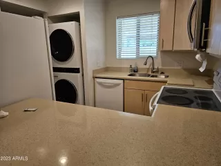 Photo #6: 6593330 Listing 
