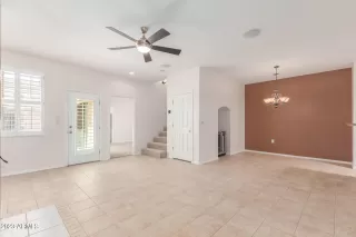 Photo #4: 6593343 Listing