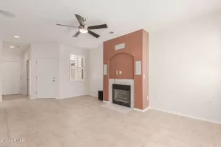 Photo #6: 6593343 Listing