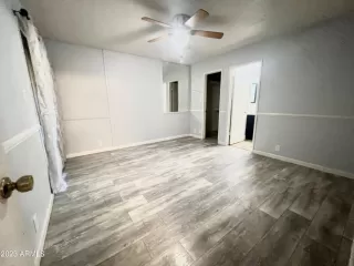 Photo #6: 6593453 Listing 