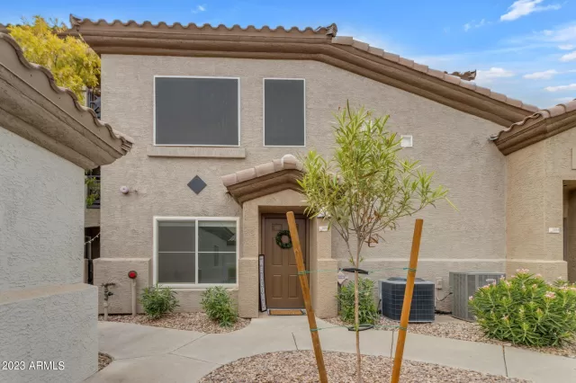 MLS: 6593612 Condo For Sale