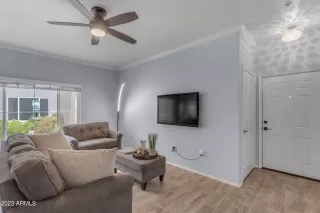 Photo #4: 6593612 Listing