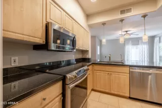 Photo #2: 6594035 Listing 