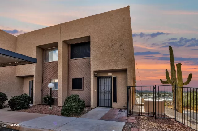 MLS: 6594121 Condo For Sale