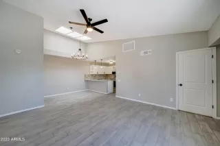 Photo #4: 6594244 Listing 