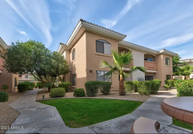 MLS: 6594267 Condo For Sale