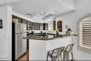 Photo #2: 6594267 Listing 