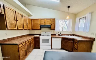 Photo #3: 6594510 Listing