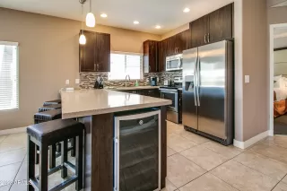 Photo #6: 6594537 Listing 