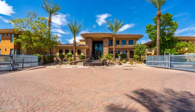 MLS: 6594586 Condo For Sale