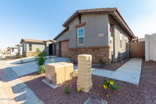 Photo #3: 6594645 Listing 