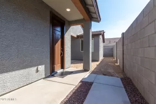 Photo #6: 6594645 Listing 