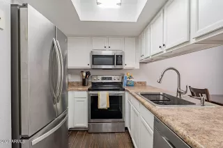 Photo #1: 6594682 Listing