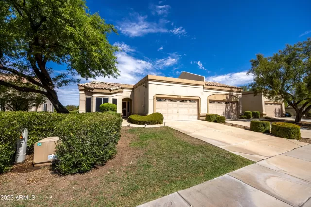 MLS: 6594785 Condo For Sale