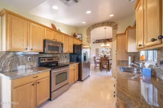 Photo #2: 6594785 Listing