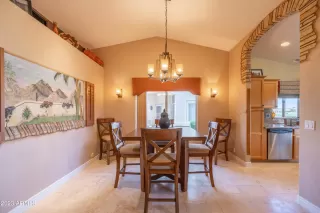 Photo #5: 6594785 Listing