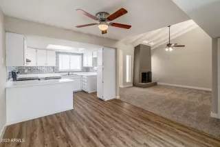 Photo #4: 6594871 Listing