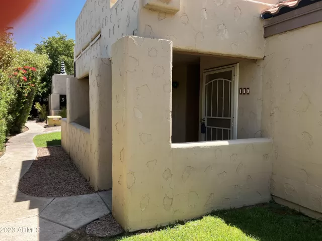 MLS: 6594932 Condo For Sale