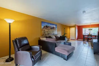 Photo #2: 6595130 Listing 