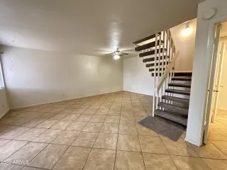 Photo #3: 6595159 Listing