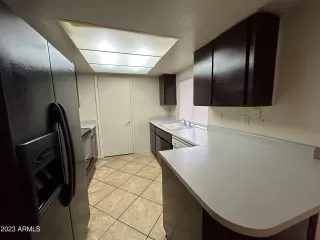 Photo #4: 6595159 Listing