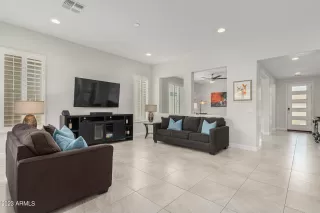 Photo #5: 6595267 Listing 