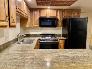 Photo #2: 6595488 Listing