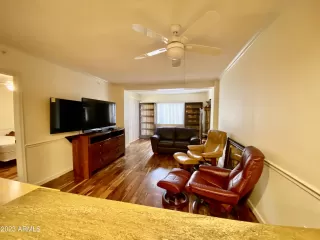 Photo #3: 6595488 Listing