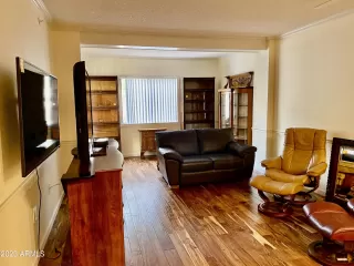 Photo #4: 6595488 Listing