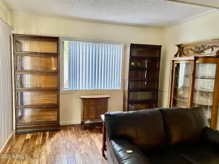 Photo #5: 6595488 Listing