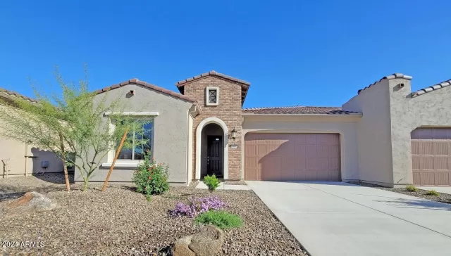 MLS: 6595637 Condo For Sale