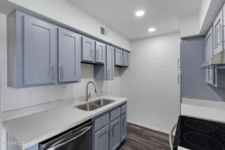 Photo #6: 6595717 Listing