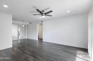 Photo #2: 6595720 Listing