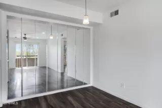 Photo #4: 6595720 Listing