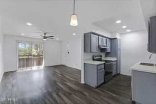 Photo #5: 6595720 Listing