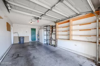 Photo #4: 6595807 Listing