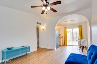 Photo #3: 6595913 Listing