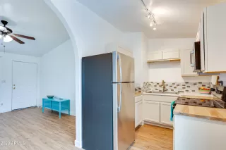 Photo #4: 6595913 Listing