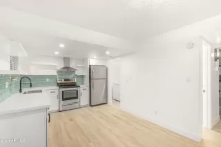 Photo #2: 6595953 Listing 