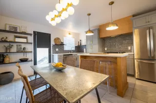 Photo #6: 6596036 Listing 