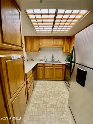 Photo #3: 6596343 Listing