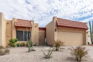 Photo #1: 6596394 Listing