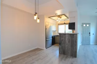 Photo #2: 6596829 Listing