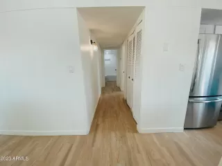 Photo #5: 6596837 Listing