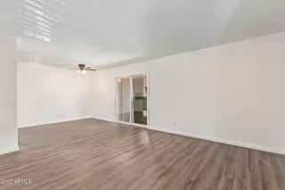 Photo #4: 6597175 Listing 