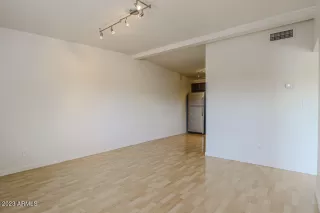 Photo #1: 6597192 Listing